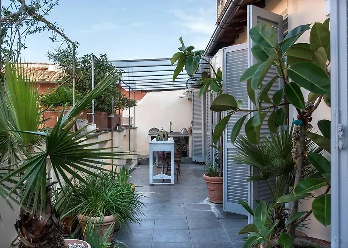 Pantheon Exclusive Loft & Private Terrace Апартаменты *